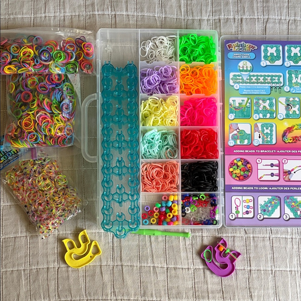 Rainbow Loom Complete Bracelet Kit w/extra Multicolor Bands, 2 happy looms FUN!